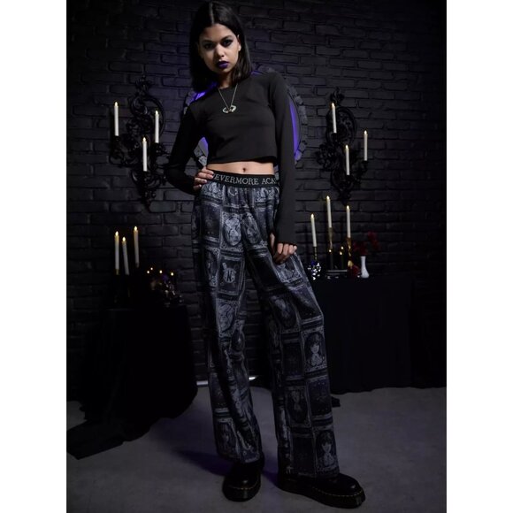 Wednesday Character Tarot Card Pajama Pants Juniors MEDIUM New - Picture 3 of 6